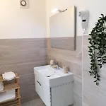 Alojamento de Acomodação e Pequeno-almoço Rara Domus 3*