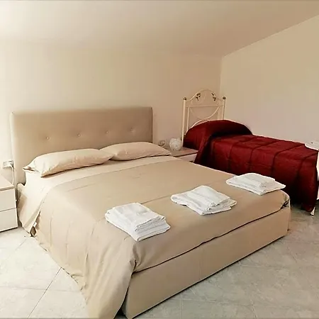 Rara Domus 3*